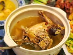 铁皮石斛土鸡汤-汇璟•海鲜青岛菜