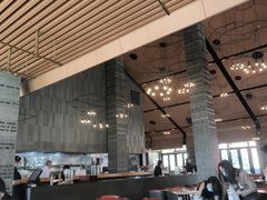 -WOLFGANG PUCK KITCHEN & BAR(迪士尼小镇店)