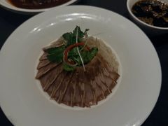 -艳阳天民俗村(公园路店)