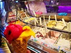 -Gelateria Dondoli