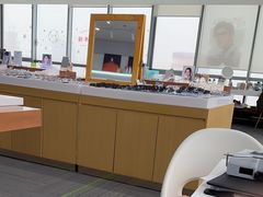 -亚美视光眼镜店(重庆路活力城店)