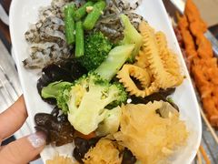 -哈尔滨小酒馆·鲜肉现穿自助烧烤(康新花园店)