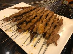 -郑贵初烧烤·烤凤爪的发明者(王家湾店)