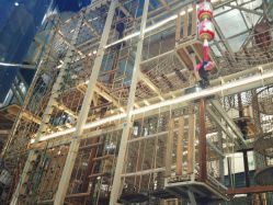 -PIPIKINGDOM皮皮王国欢乐号(欢乐海岸购物中心店)