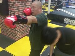 -拳盛时代拳击俱乐部(北京路店)