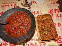 -老萍巷莲花血鸭·萍乡地标江西菜(步行街店)