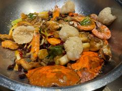 -七欣天香辣蟹火锅(上海银亿滨江店)