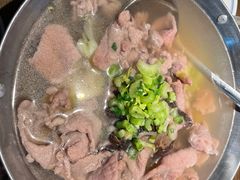 -肖四女乐山跷脚牛肉(南汇大学城生活广场店)