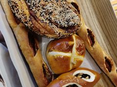 -Dough&Joe团憩(瑞虹天地月亮湾店)