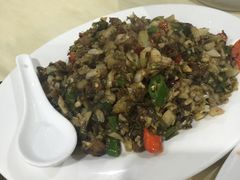 -南雄雄州土菜餐厅(粤北大厦店)