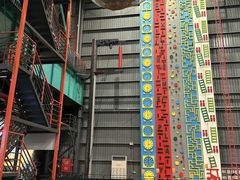 -极限PLAY运动娱乐新世界·团建派对潮玩休闲馆·室内蹦极高空游乐园
