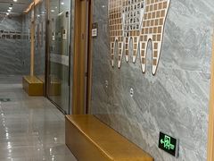-上海仁爱医院口腔科 · 种植
