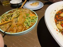 东北大拉皮-梧桐树下(云锦世家店)