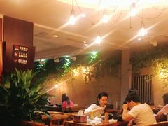 大堂-万记麻辣烫国展总店