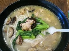 -老妈米线(港龙店)