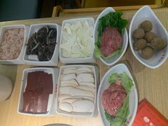 -季季红火锅(柳州城中万达二店)
