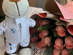 -上海宝信宝马4S店