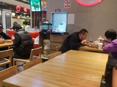 大堂-拿渡麻辣香锅(百联滨江店)