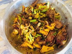 -嘎嘎鸭下巴·爆辣干锅(明教寺店)