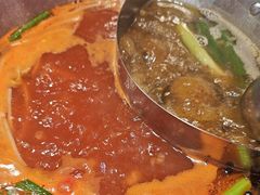 -由衷贵州酸汤牛肉火锅(新桥店)