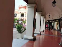 -佛罗伦萨小镇广佛名品奥特莱斯(疏港路店)