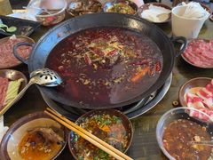 -黄潇洒老火锅(九眼桥宏济巷店)