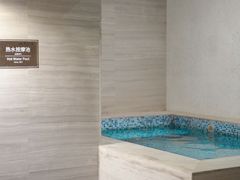 -深圳隐秀山居酒店