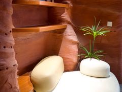 -幸栖洞穴设计酒店(成都春熙路店)