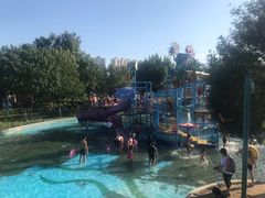 -欢乐水魔方水世界