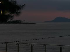 -鹏城人家海鲜酒家·23年老字号(较场尾店)