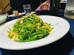 -伊带伊路新疆美食府(呼家楼店)