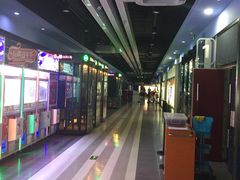 等候区-华美影城(马栏广场店)