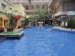 -兴芮温泉度假区