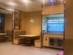 -七欣天香辣蟹火锅(闵行浦江欢乐颂店)