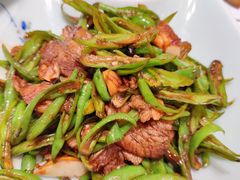 杭椒炒肉-梦都海鲜酒家(万达广场江桥店)