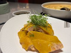 白斩鸡-钱塘秋荷·新江浙菜(沪太路店)