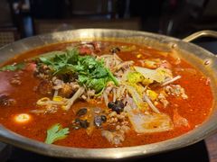 -张翻越·川渝冒菜·武汉黑鸭煲(城北万象城店)