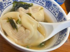 -老天桥酱肉烧饼夹肘子(天桥店)
