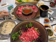 -红鼎豆捞·专注品质海鲜20年(宝丰路店)