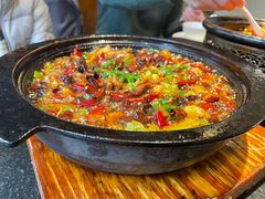 -万重锦·人文川菜馆(骡马市店)