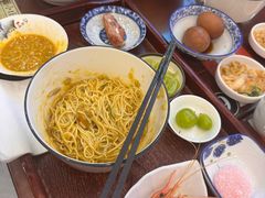 -百年老字号·观振兴蟹黄面·三虾面·苏式面(观前街富仁坊巷店)