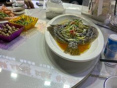 -美味海鲜大排档(明发美食地标店)