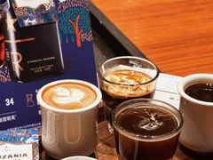 -星巴克臻选(广州高德置地秋广场店)