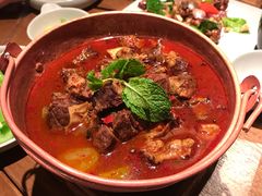 -云海肴·汽锅鸡·云南菜(天山百盛优客店)