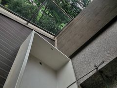 -深圳隐秀山居酒店