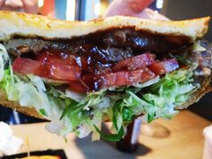 三角牛排三明治-The Habit Burger Grill 哈比特汉堡(复兴soho店)
