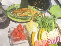 -一叶一世界•素食餐厅(环球中心店)