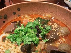 -成都你六姐·牛肉冒菜(城市集市合生汇店)