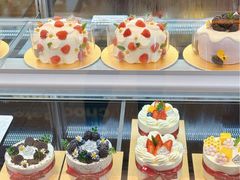 -花花卷卷·鲜食蛋糕(静安久光百货店)