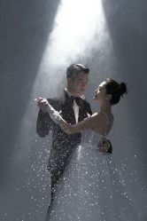 -雨墨婚纱摄影工作室